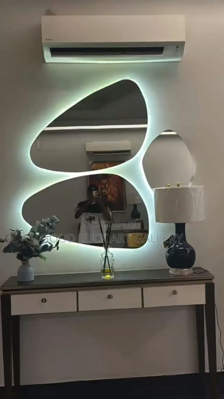 Led Light Wall Mirror