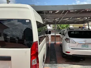 Toyota HiAce 2024 White