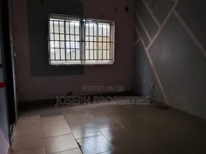 1bdrm Shared Apartment in Fidiso Estate, Sangotedo for rent