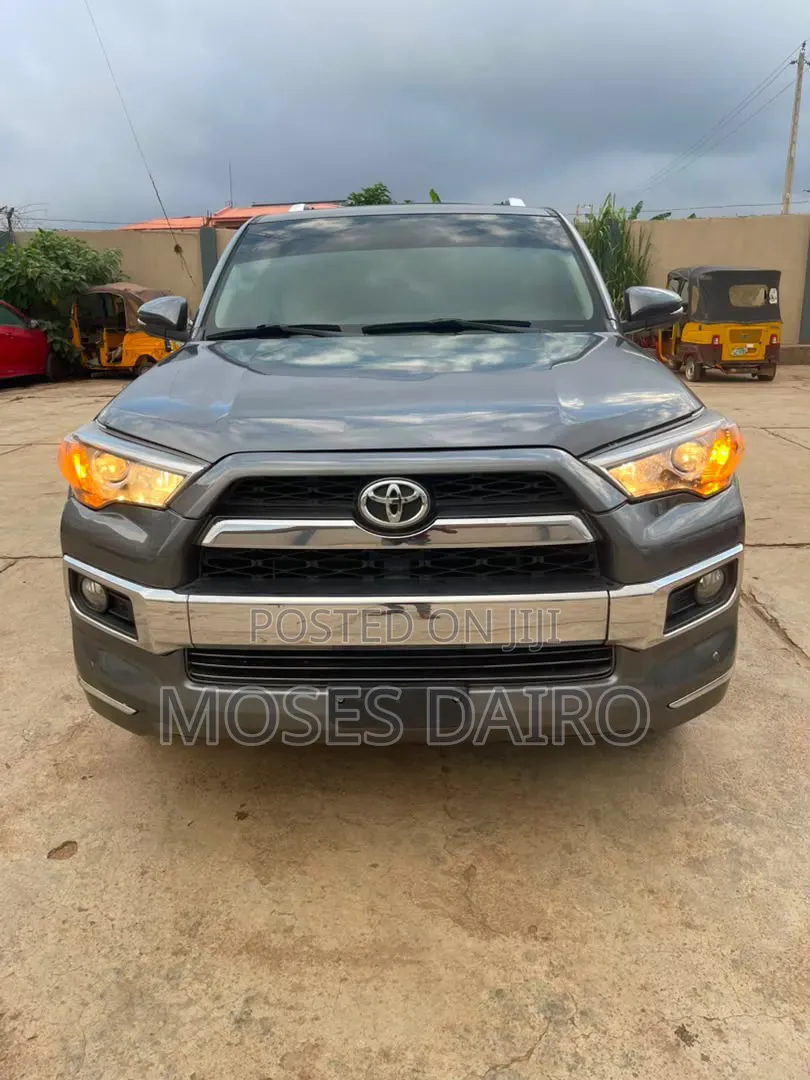 Toyota 4-Runner 2017 Black