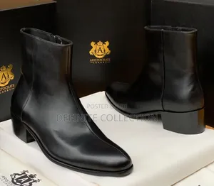 ARISTOCRATS High Top Shoe
