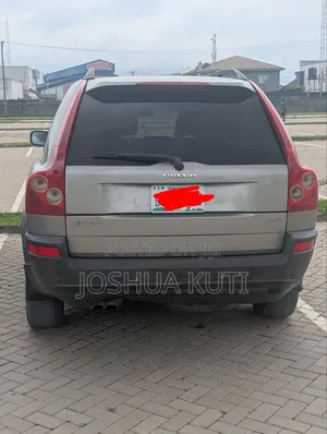 Volvo XC90 2026 Green