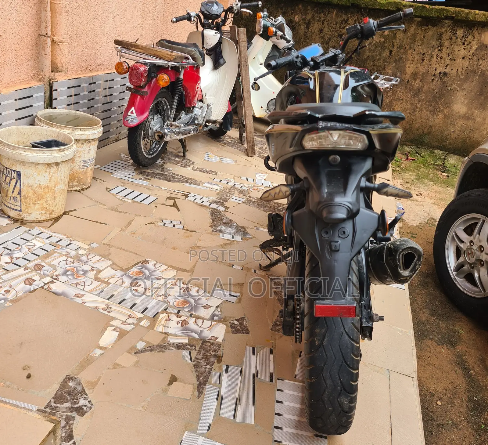 TVS Apache 180 RTR 2018 Black