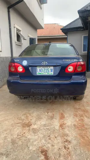 Toyota Corolla 2005 Blue