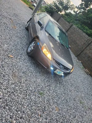 Honda Accord 2005 Gray