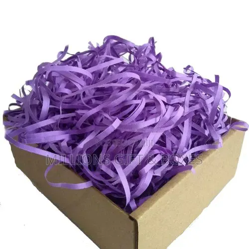 Gift Boxes/Shredded Papers