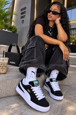 Beautiful Medium Quality Puma Fox Sneakers