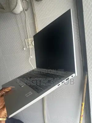 Laptop HP EliteBook 830 G7 8GB Intel Core i7 SSD 256GB