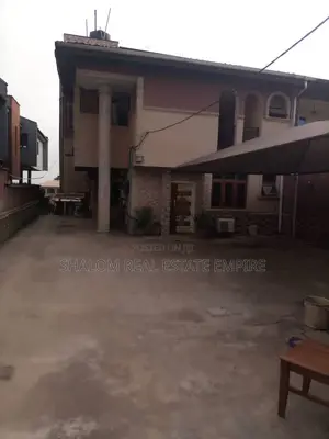 4bdrm Townhouse/Terrace in Unilag Estate Magodo for sale