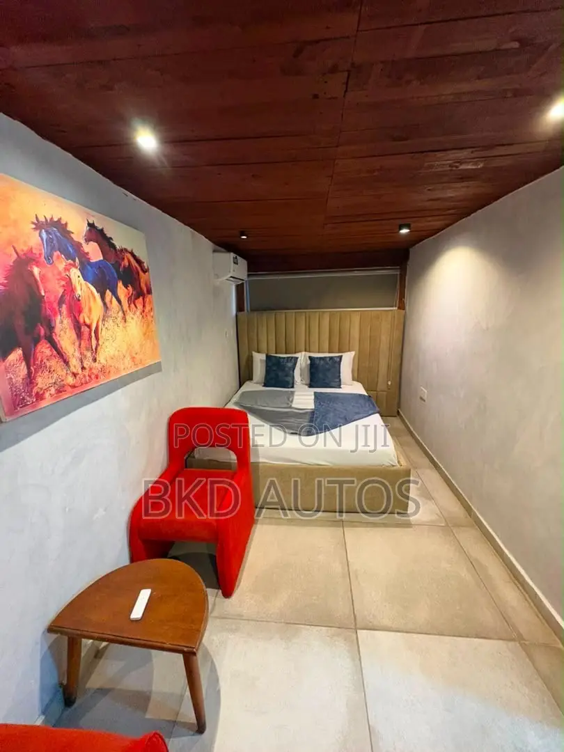 Luxury 1 Bedroom Loft With Pool