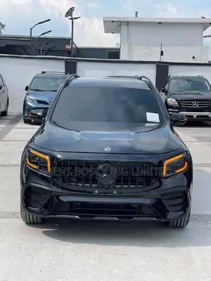 Mercedes-Benz GLB-Class GLB 250 4MATIC 2023 Black