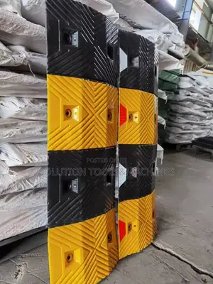 Speed Ramp With Reflective Lights