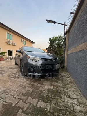 Toyota Corolla L 4dr Sedan (1.8L 4cyl 4A) 2014 Gray