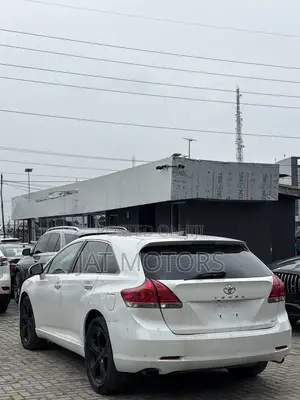 Toyota Venza V6 AWD 2010 White