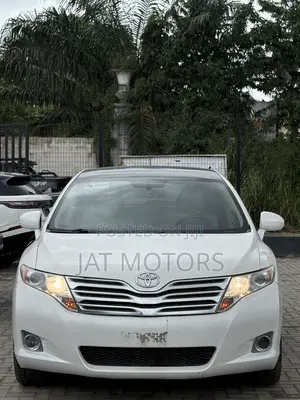 Toyota Venza V6 AWD 2010 White