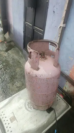 Neatly Used 12.5kg Cylinder