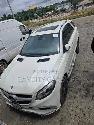 Mercedes-Benz GLE-Class 2015 White