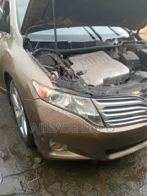 Toyota Venza 2011 Gray
