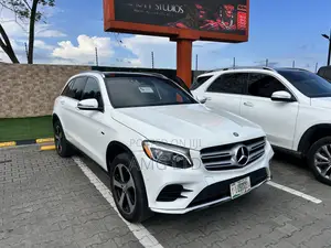 Mercedes-Benz GLC-Class 2016 White