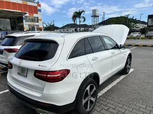 Mercedes-Benz GLC-Class 2016 White