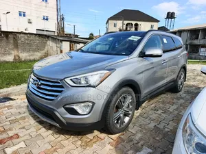 Hyundai Santa Fe Limited 4dr SUV AWD (3.3L 6cyl 6A) 2015 Silver