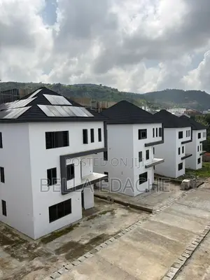 5bdrm Duplex in Katampe Extension for sale