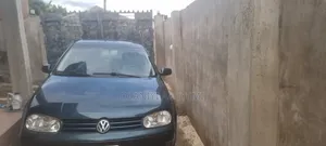 Volkswagen Golf 2001 Green