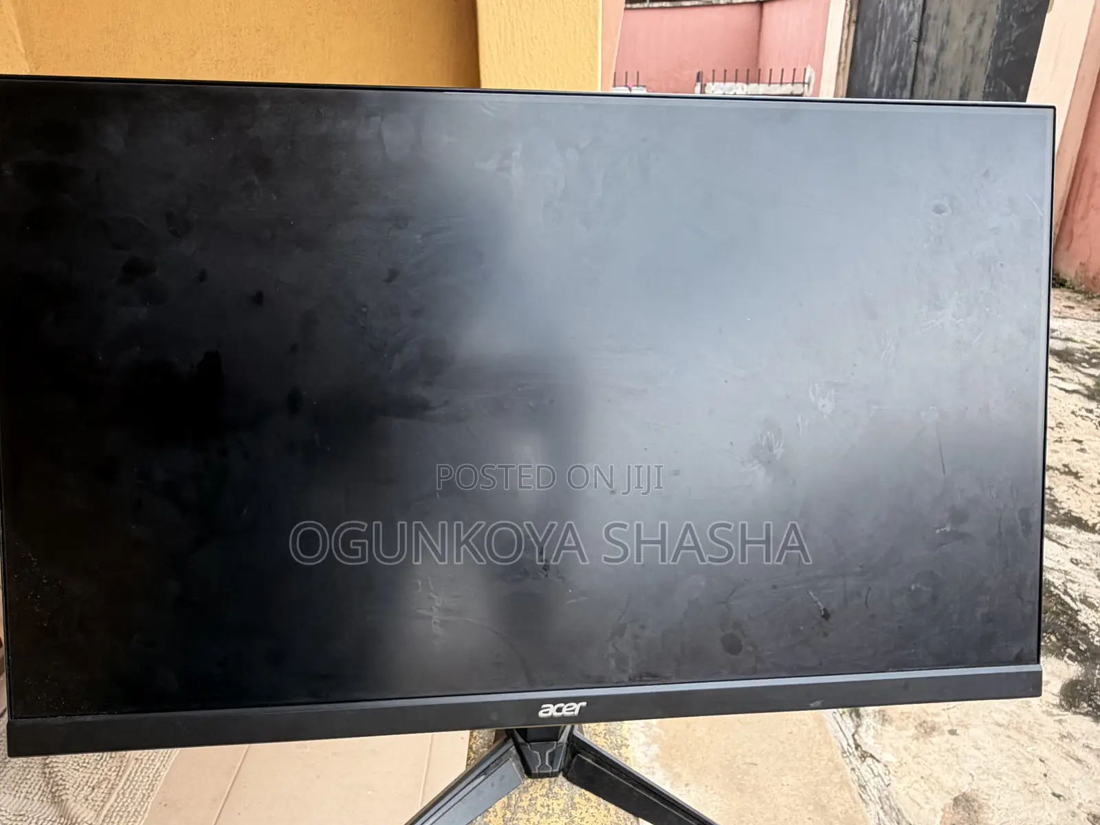 Acer 27inches