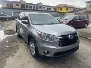 Toyota Highlander 2016 Gray