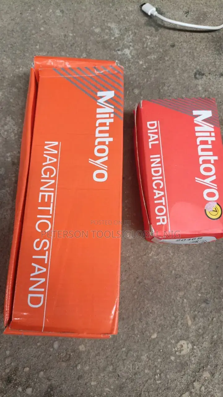 Mitutoyo Magnetic Stand With Dial Indicator