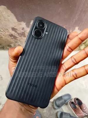 Tecno Pop 10 64 GB Black