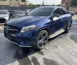 Mercedes-Benz GLE-Class 2016 Blue
