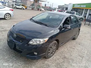 Toyota Corolla 2009 Black