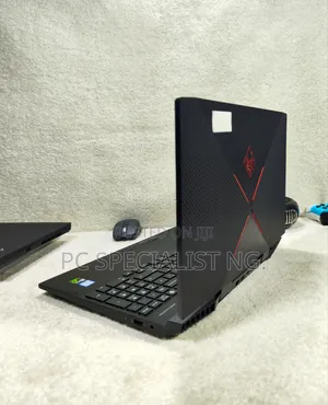 Laptop HP Omen 15 16GB Intel Core i7 HDD+SSD 1T