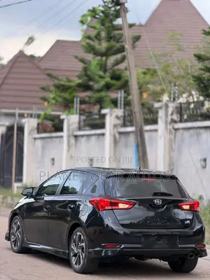 Scion iM Base 2016 Black
