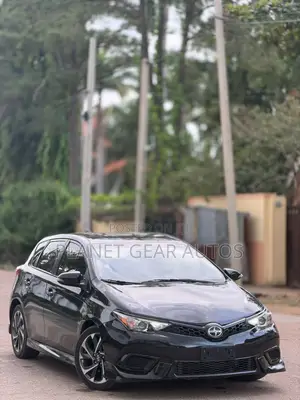 Scion iM Base 2016 Black