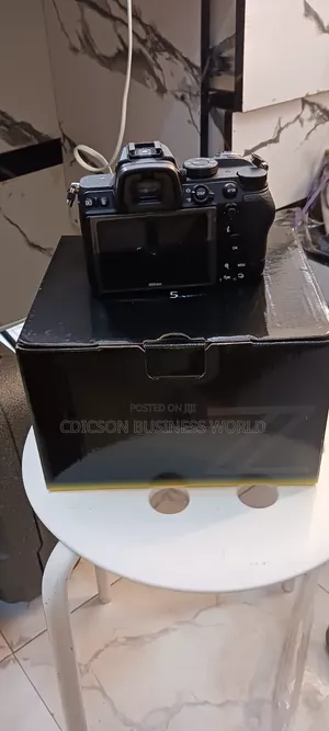 Nikon Camera Z5
