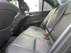 Mercedes-Benz C300 2013 Black