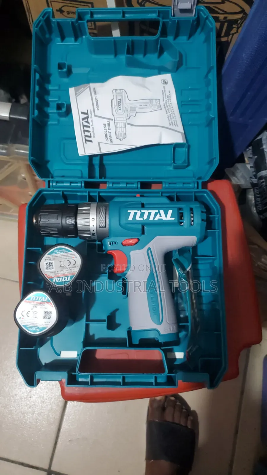 Total 12v Cordless Drilling Machine