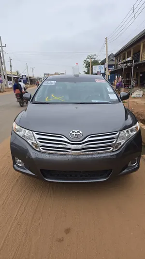 Toyota Venza V6 AWD 2010 Gray
