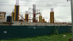Ishak Carpenter