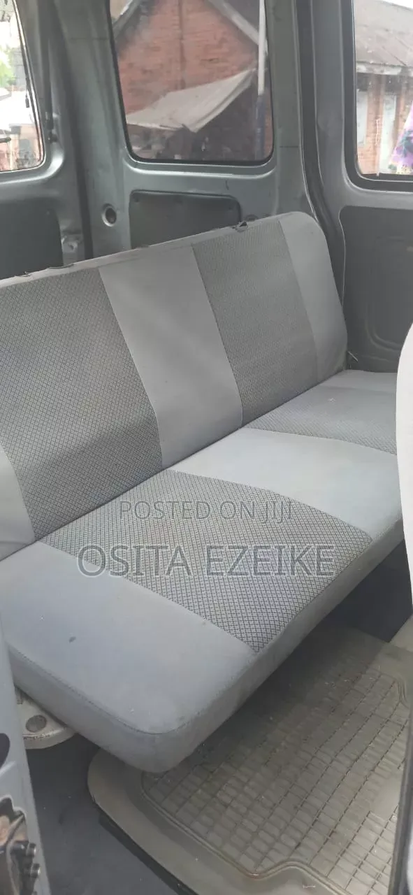 Daihatsu Hijet 2012 Silver