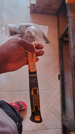 Ingco Hammer 