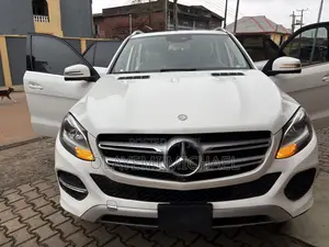 Mercedes-Benz GLE-Class GLE 350 2017 White