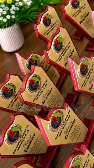 Dule's Frames & More