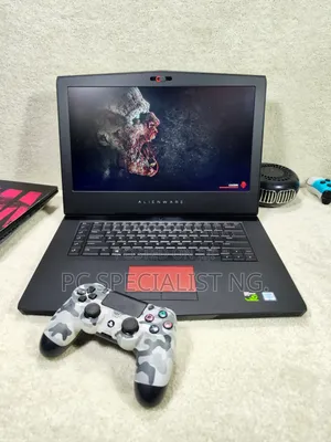 Laptop Alienware 15 R3 16GB Intel Core i7 HDD+SSD 1T