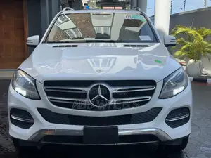 Mercedes-Benz GLE-Class 2016 White