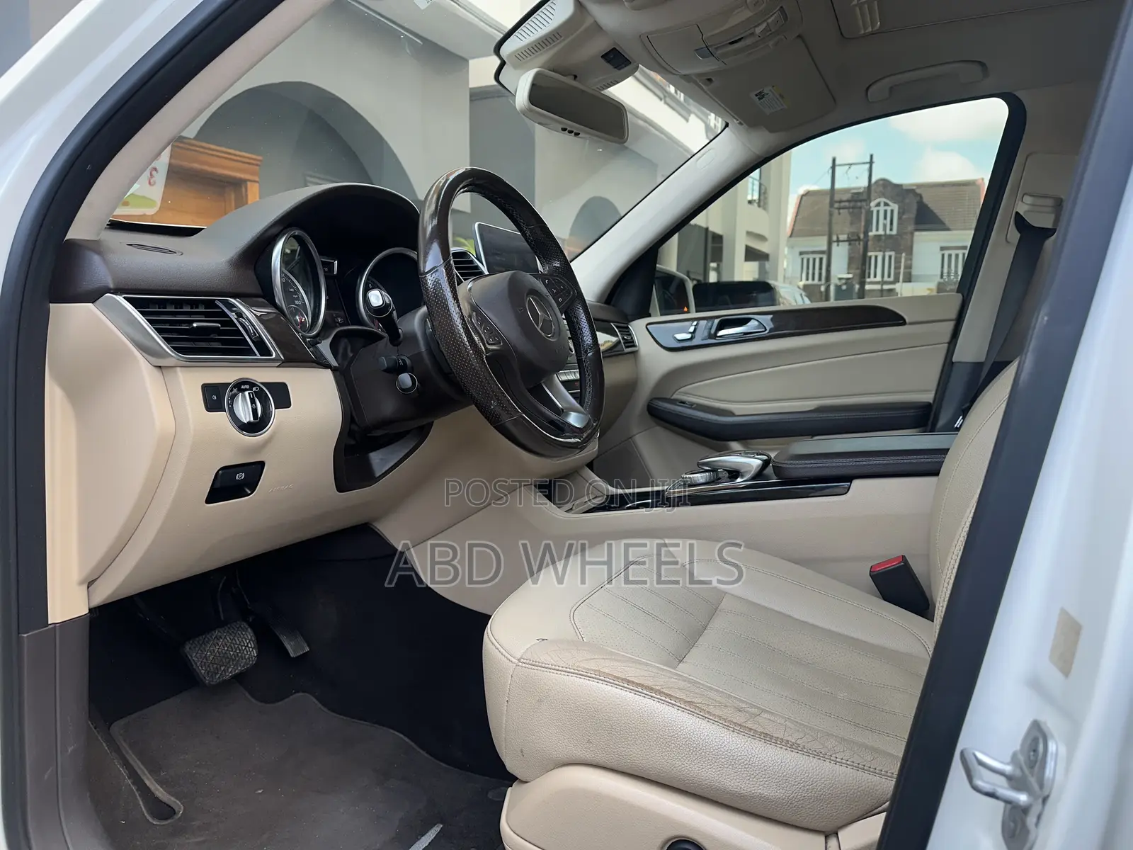 Mercedes-Benz GLE-Class 2016 White