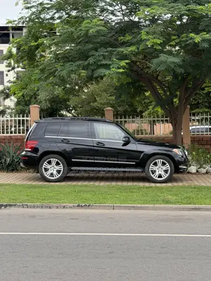 Mercedes-Benz GLK-Class 2013 Black