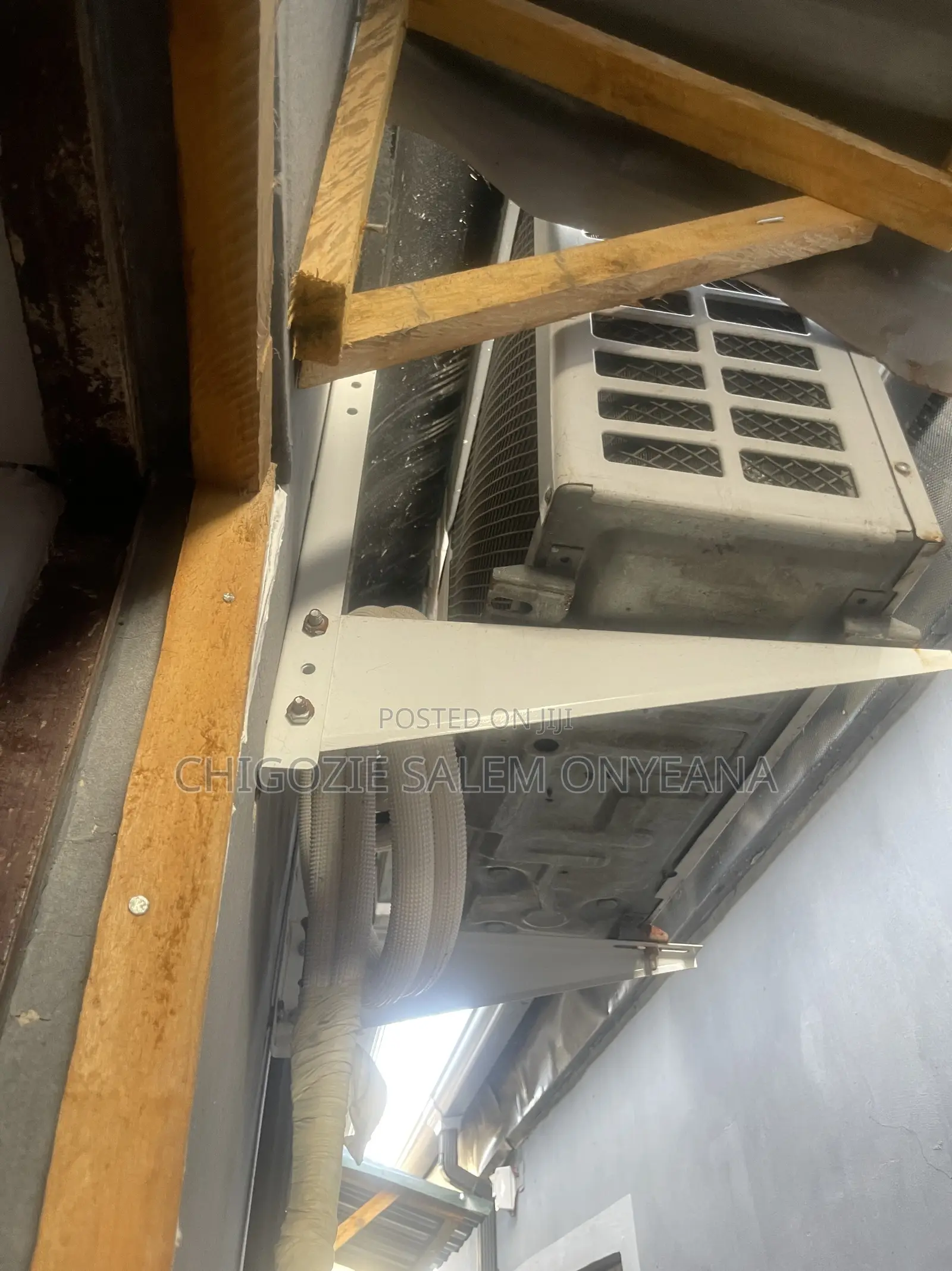 Air Conditioner With Kit